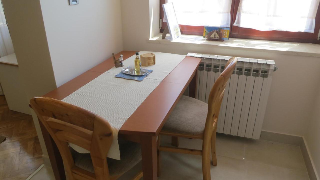Studio Apartment Branka Malinska Rom bilde